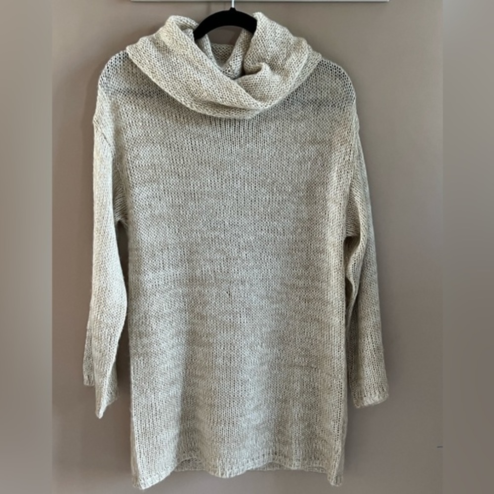 H&M Lightweight cozy sweater-Size M-Worn once